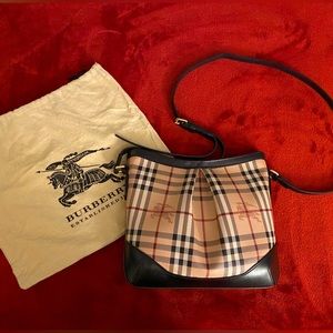 100% AUTHENTIC BURBERRY SLING BAG